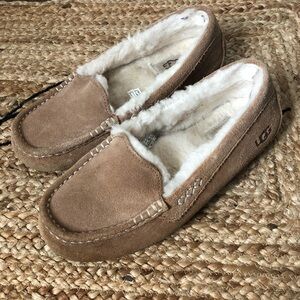 UGG Ansley slipper